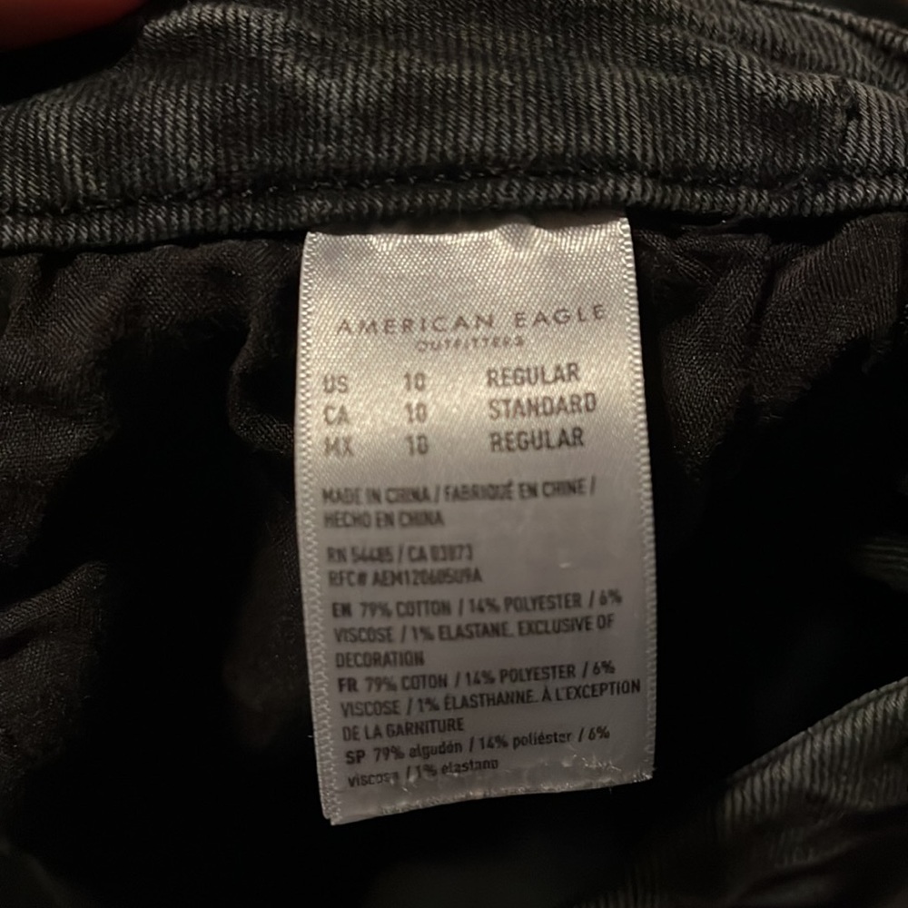 American Eagle Outfitters Curvy Mom Jean - Picture 5 of 6
